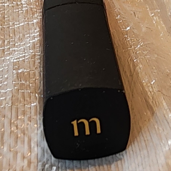 MINTED Blacker the Berry Liquid Lipstick BENIFITS CHARITY - Picture 4 of 9